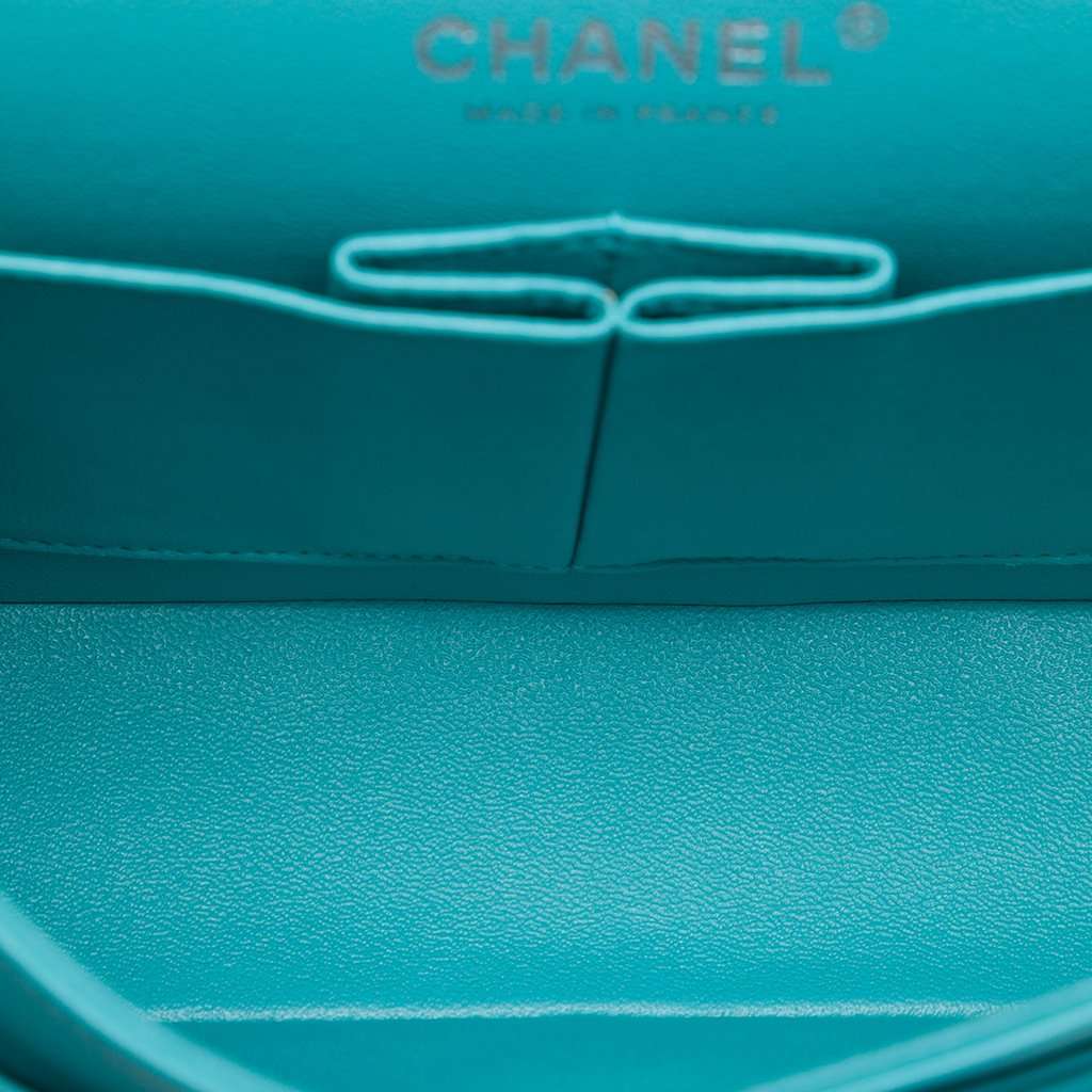 Chanel Medium Classic Lambskin Double Flap Blue Leather Very good - Model View