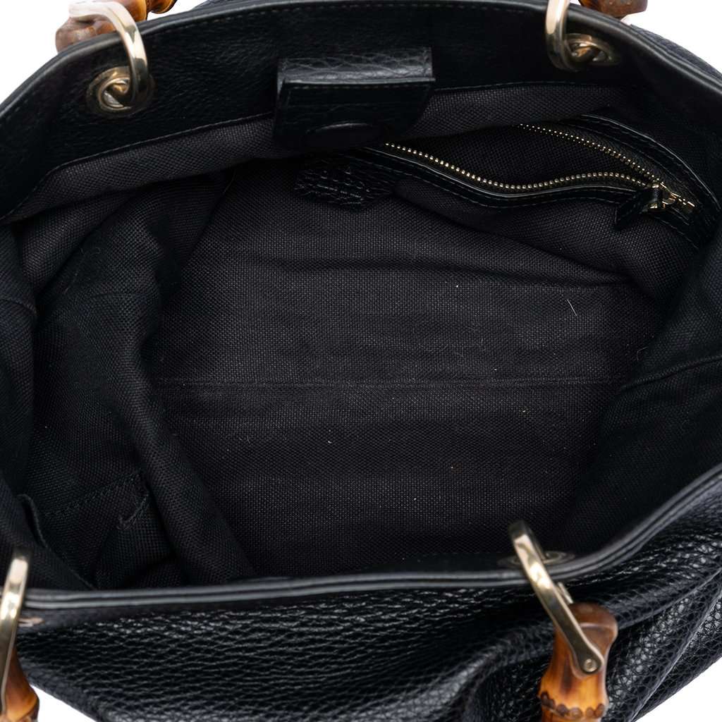 Gucci Tall Leather Bamboo Shopper Tote Black Leather Very good condition - Model View