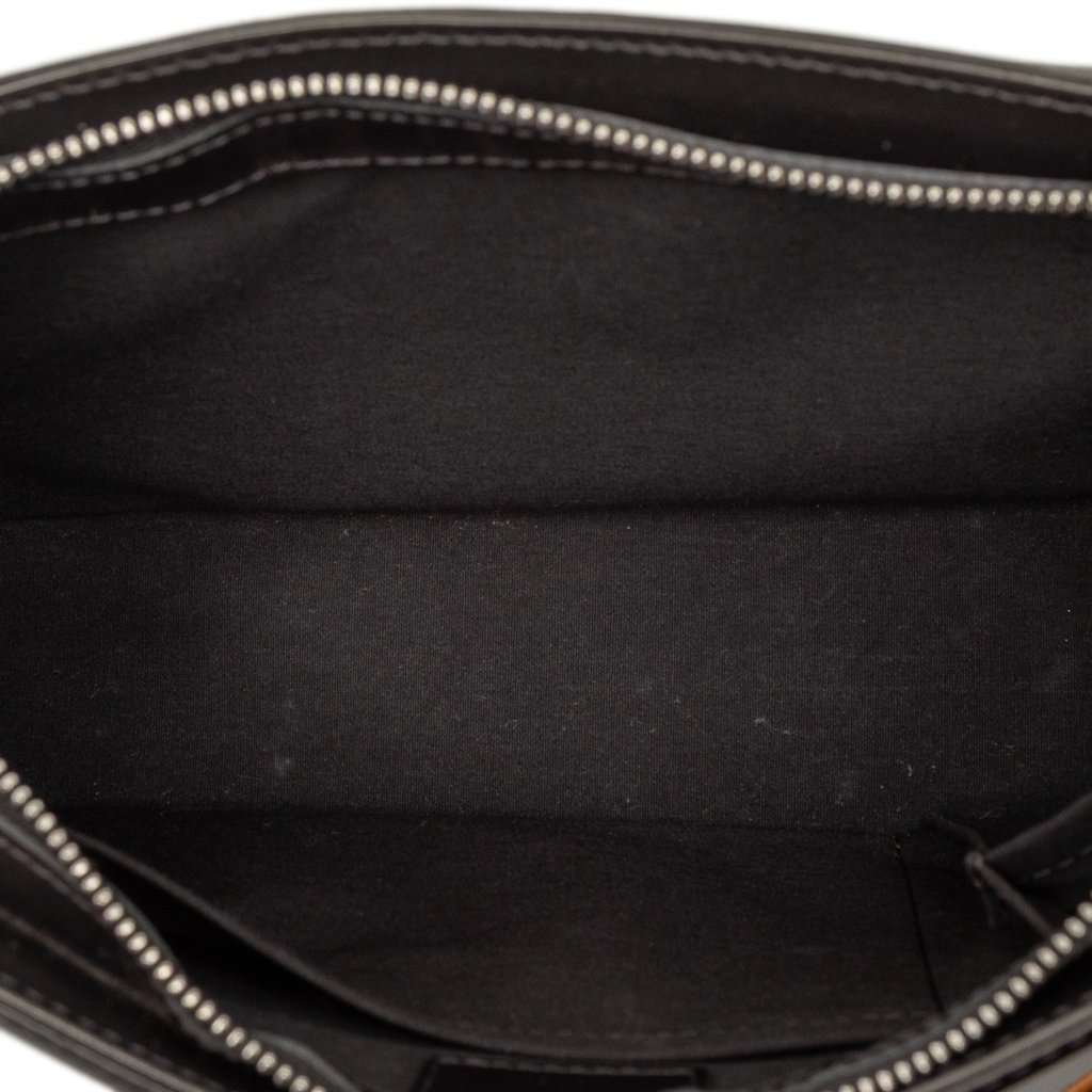 Louis Vuitton Monogram Mat Alston Black Leather Very good condition - Model View