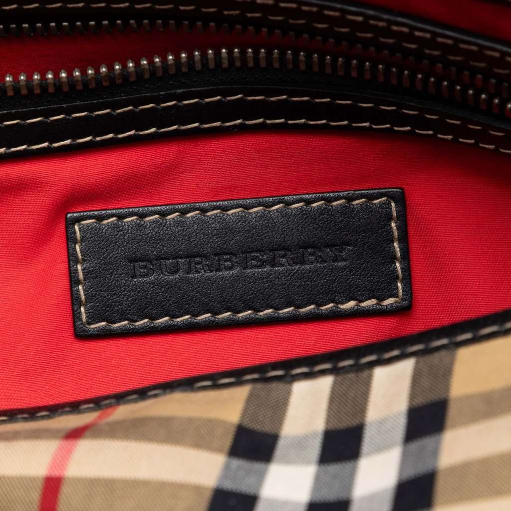 Burberry House Check Canvas Messenger Bag Beige Very good - Box View