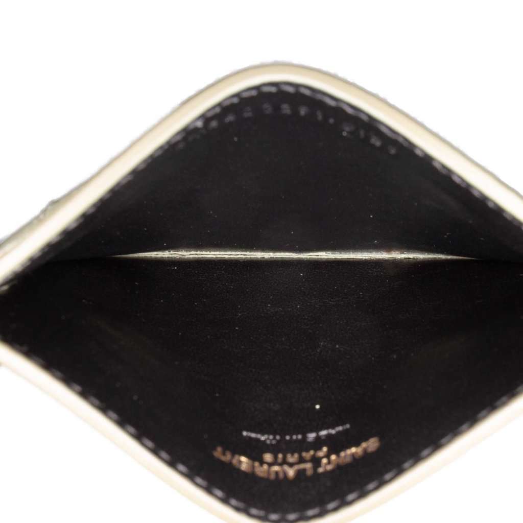 Saint Laurent Chevron Grain de Poudre Cassandre Card Holder Green Leather Never worn - Model View