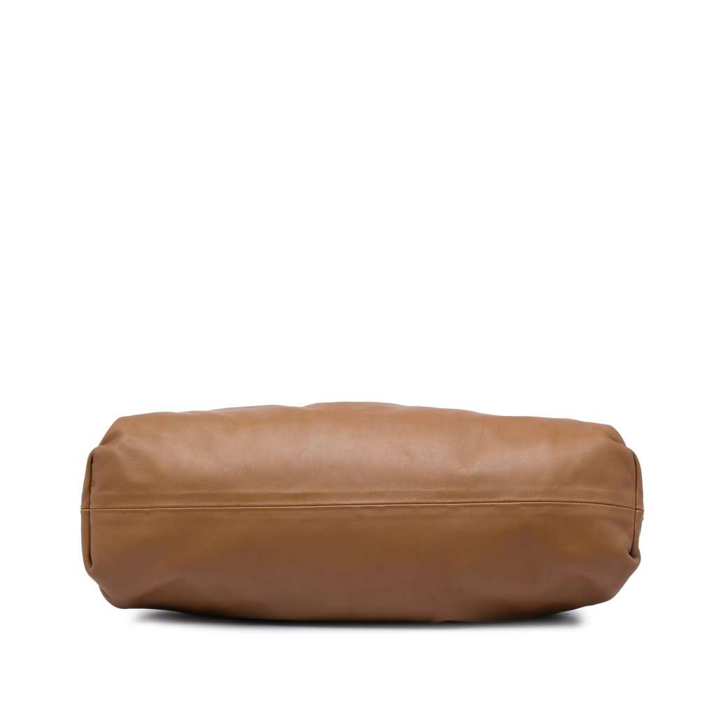 Bottega Veneta Lambskin The Pouch Brown Leather Very good condition - Inside View