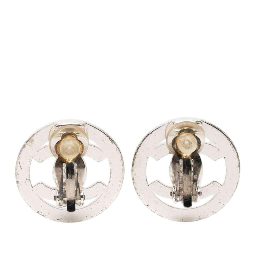 Chanel CC Brass Turnlock Round Clip On Earrings Silver Metal Very good condition - Back View