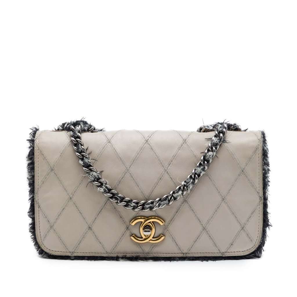 Chanel CC Quilted Lambskin Tweedy Flap Color MultiColor Leather Very good - Front View