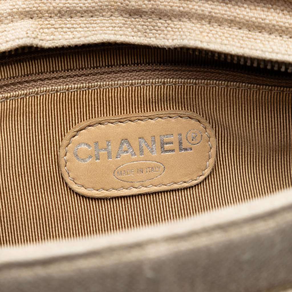 Chanel Petite Canvas Shopping Tote Beige Very good - Box View