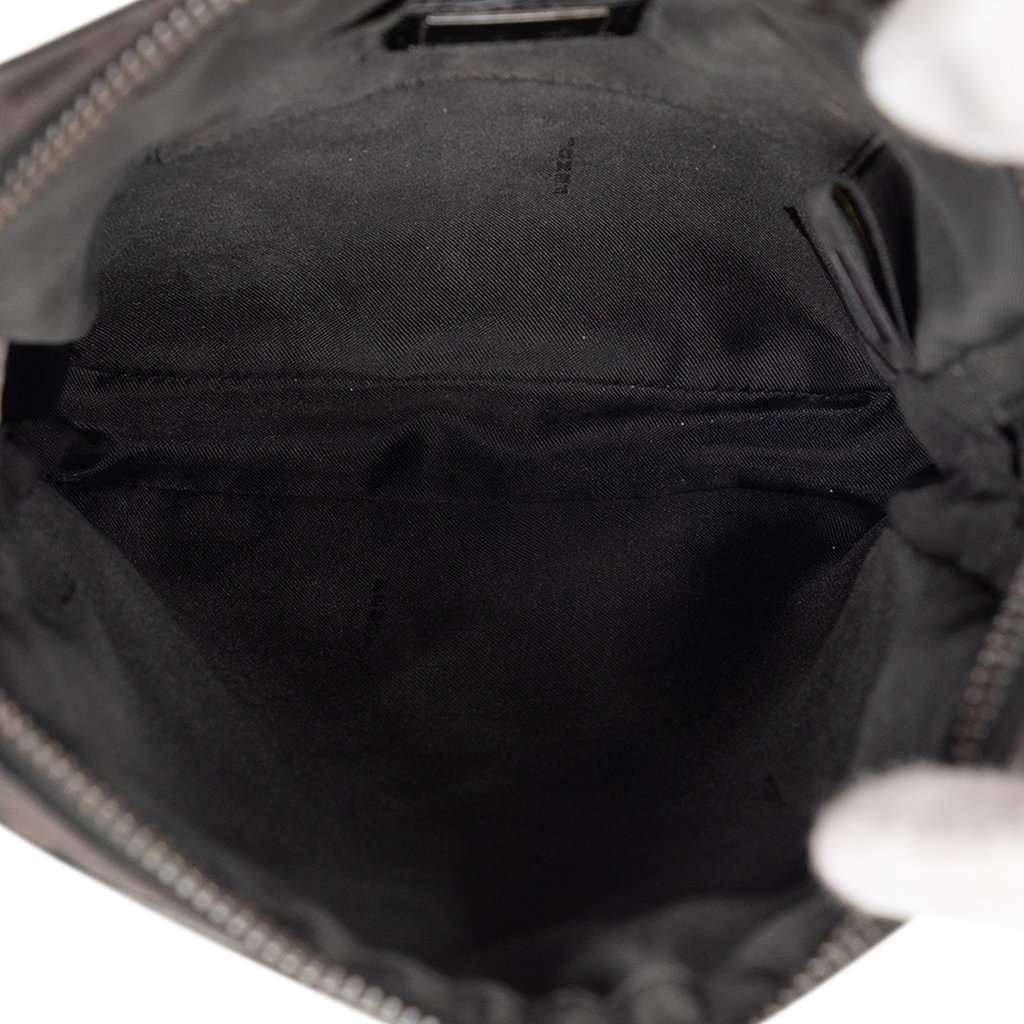 Fendi Zucchino Canvas Crossbody Black Very good condition - Model View