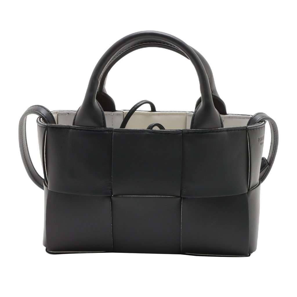 Bottega Veneta Candy Nappa Maxi Intrecciato Arco Tote Black Leather Very good condition - Front View