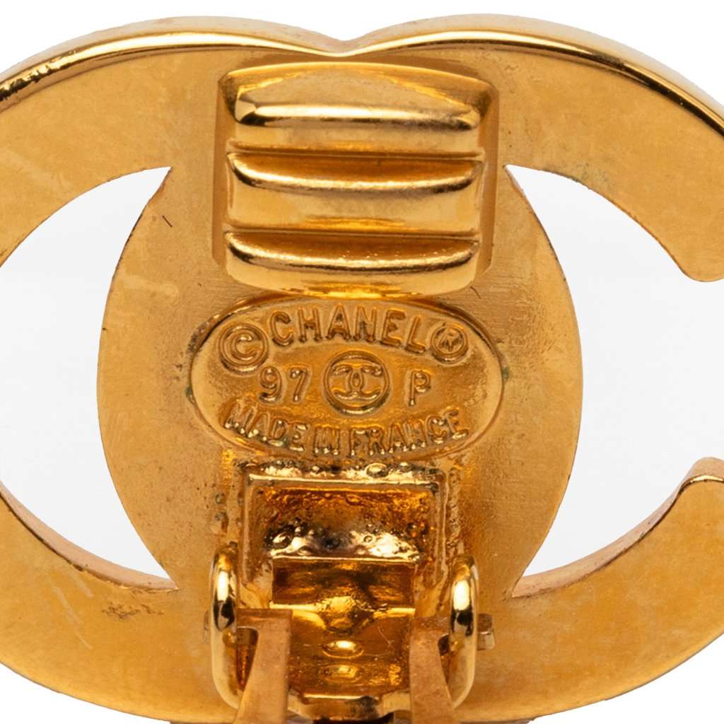 Chanel CC Gold Plated Turn Lock Clip On Earrings Gold Metal Very good condition - Inside View