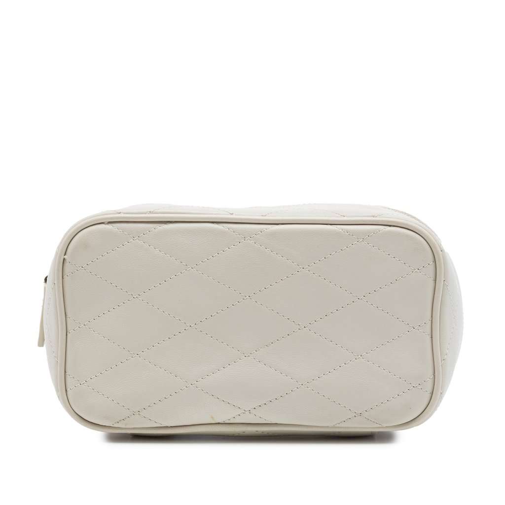 Saint Laurent Mini Quilted Lambskin Gaby Vanity Bag White Leather Very good - Inside View