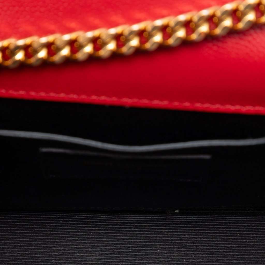 Saint Laurent Small Grain De Poudre Monogram Kate Crossbody Red Leather Very good condition - Model View