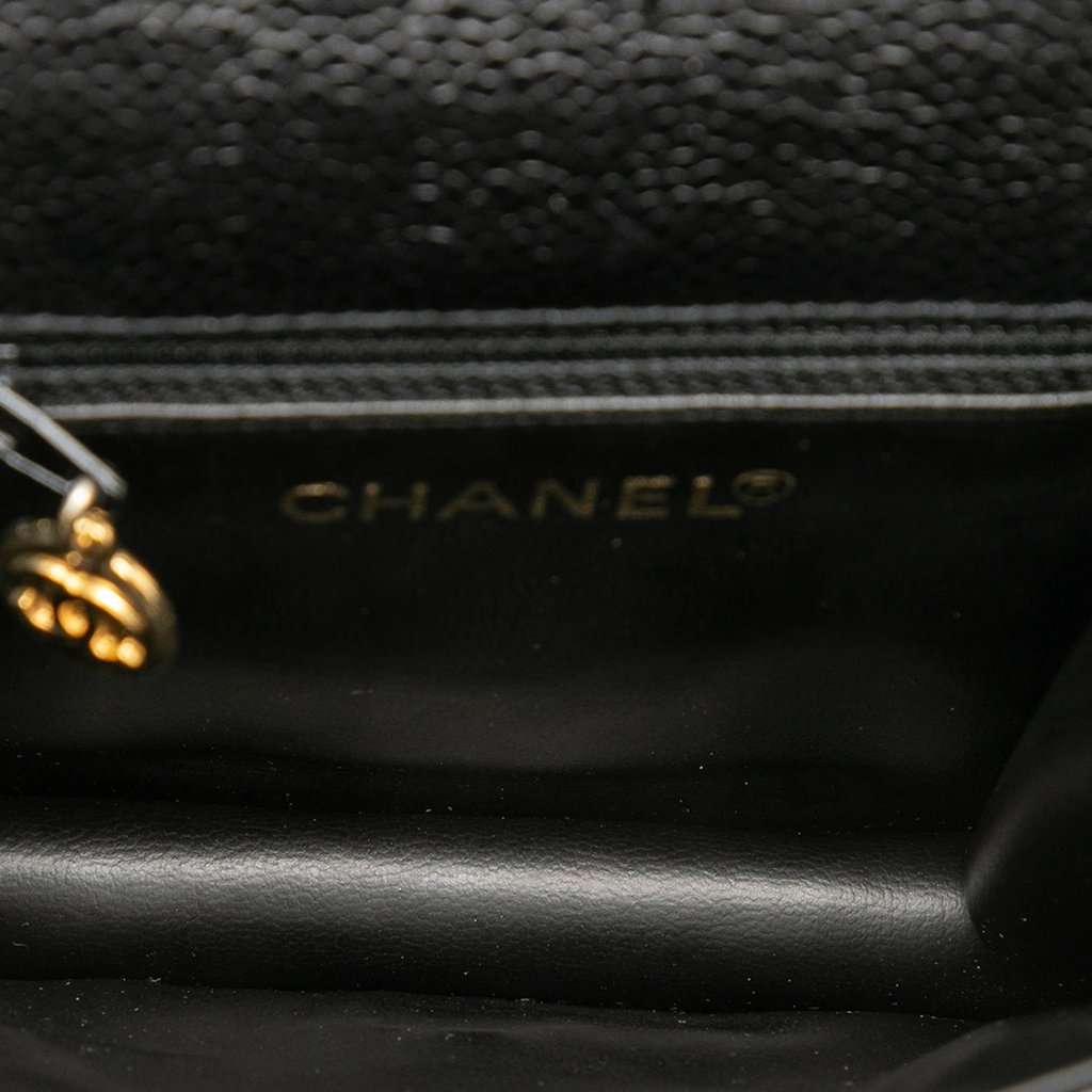 Chanel CC Chevron Caviar Belt Bag Black Leather Very good - Model View