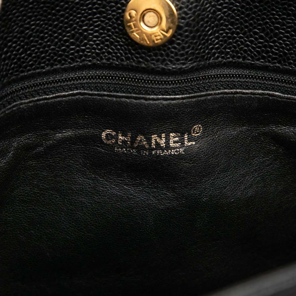 Chanel CC Caviar Chain Shopping Tote Black Leather Very good condition - Box View