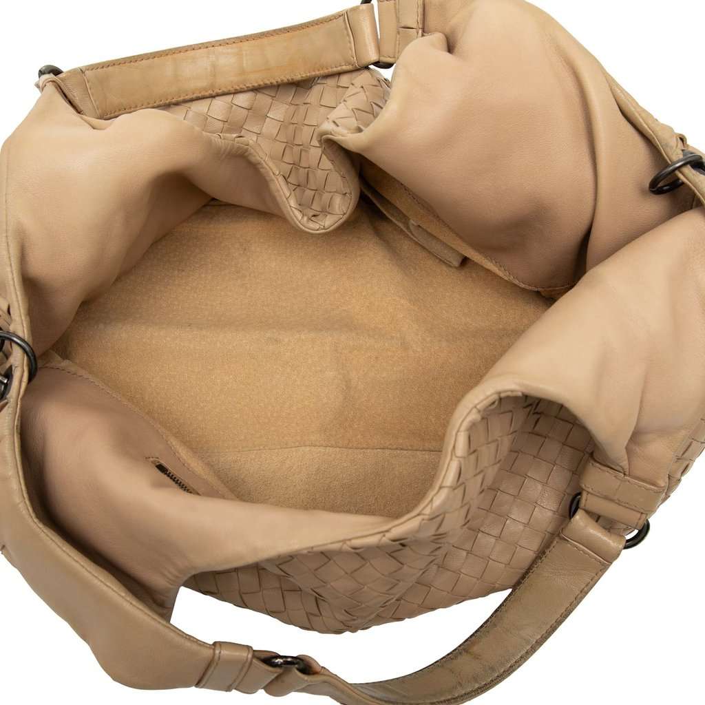 Bottega Veneta Medium Nappa Intrecciato Campana Hobo Brown Leather Very good condition - Model View