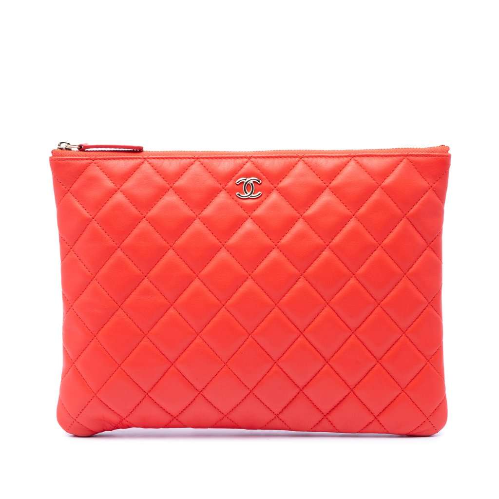 Chanel Medium Quilted Lambskin O Case Clutch Orange Leather Very good - Front View