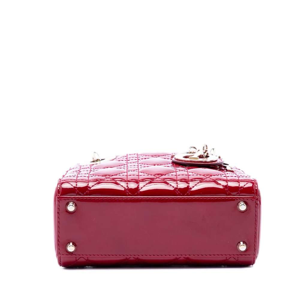 Dior Mini Patent Cannage Lady Dior Red Leather Very good condition - Inside View