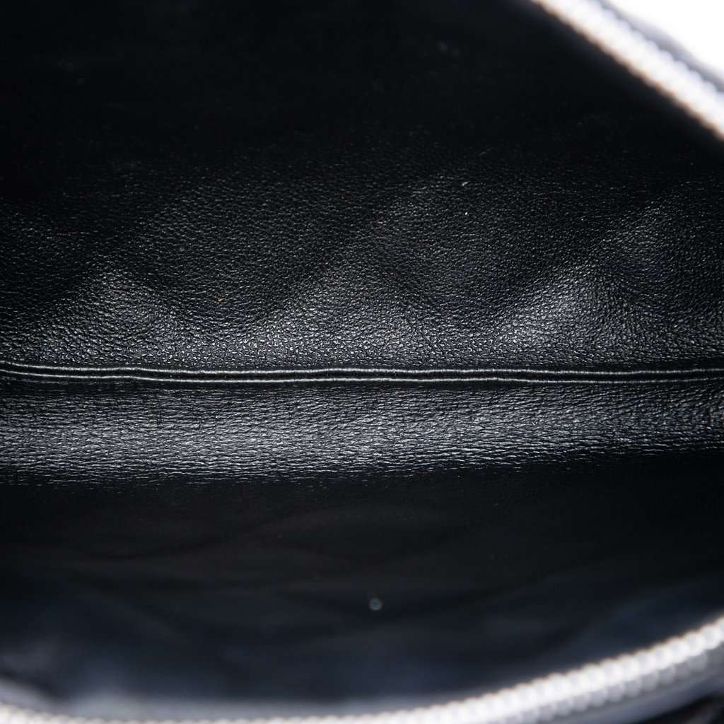 Chanel CC Quilted Lambskin Mineral Nights Flap Black Leather Very good condition - Model View