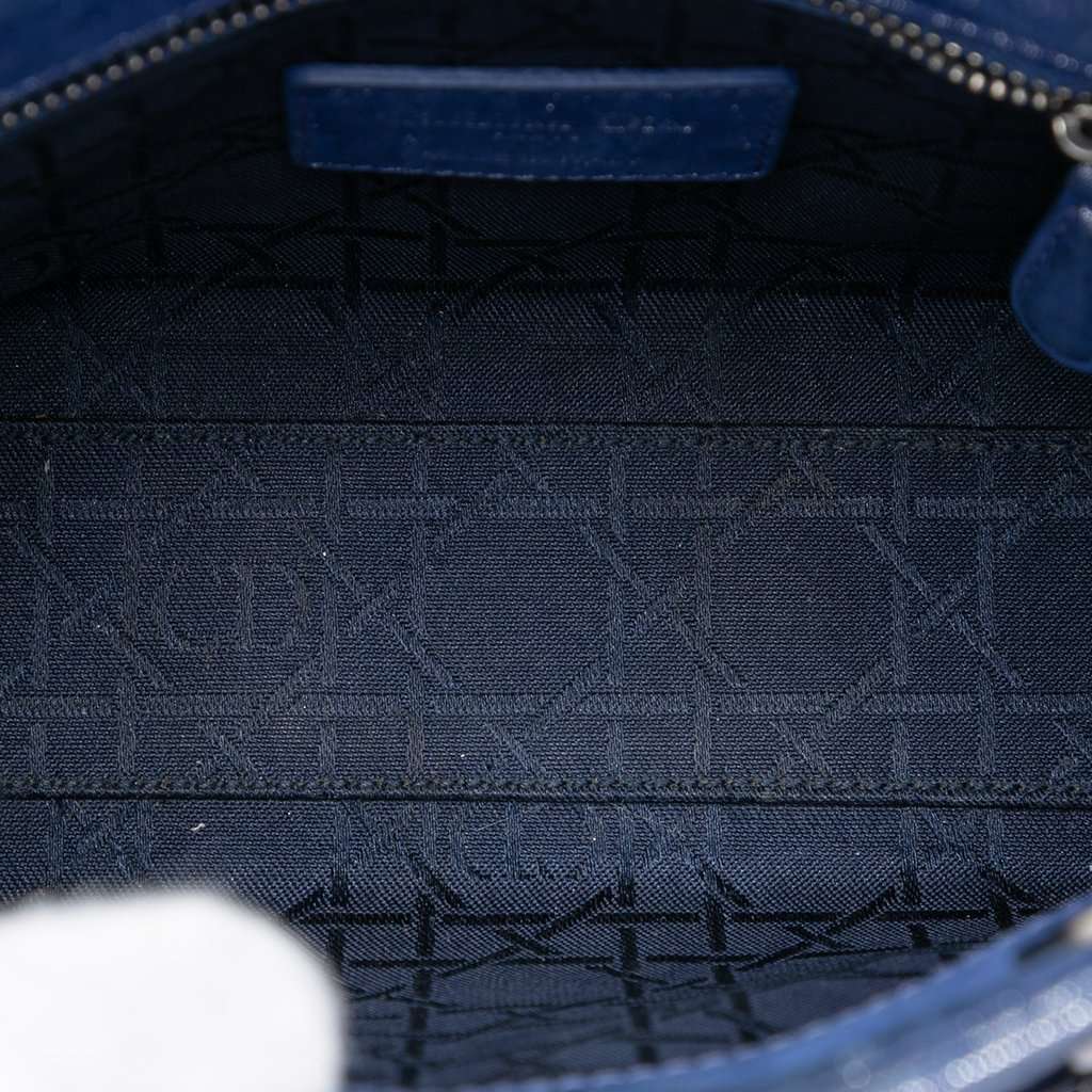 Dior Mini Iridescent Lambskin Cannage Lady Dior Blue Leather Very good condition - Model View