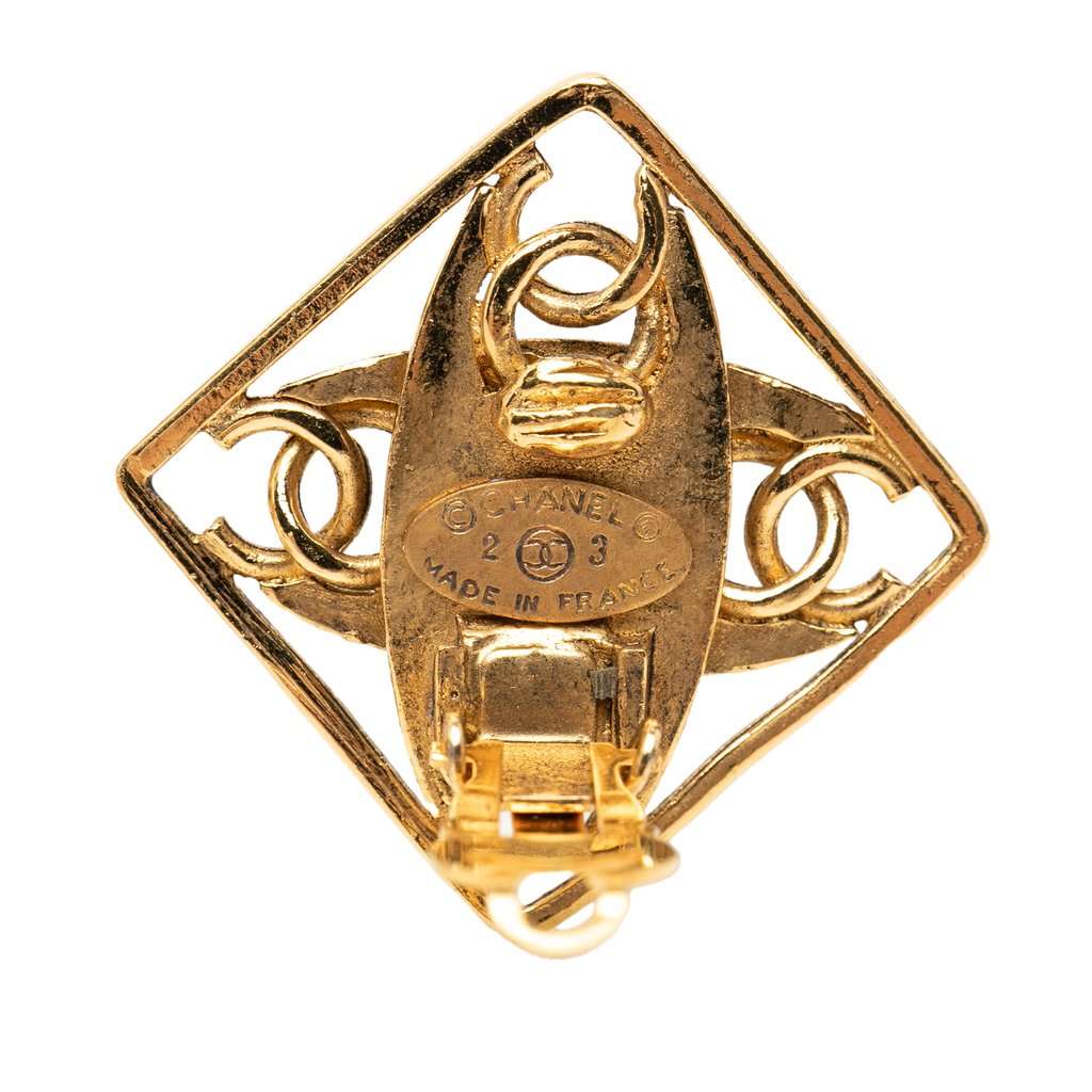 Chanel CC Gold Plated Faux Pearl Diamond Shaped Clip On Earrings Gold Metal Very good condition - Inside View