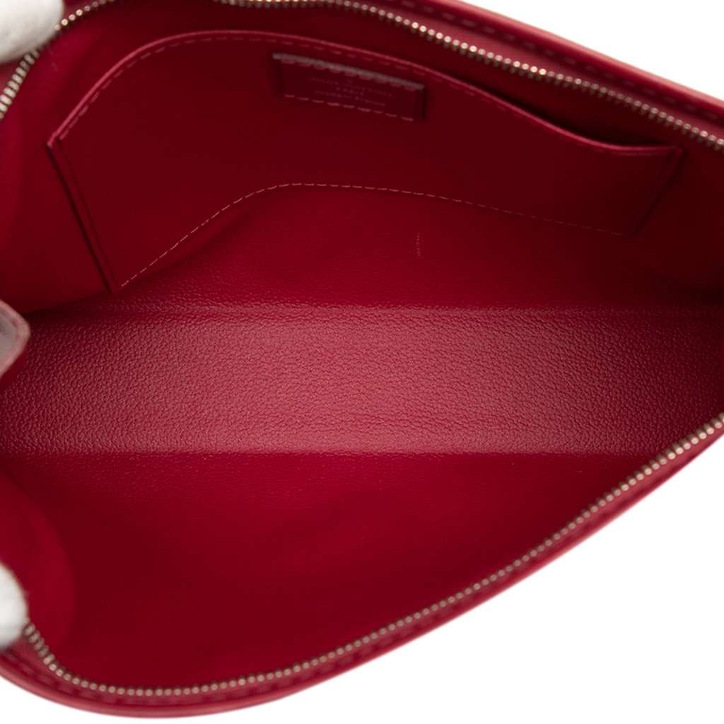 Louis Vuitton Epi Toiletry Pouch 26 Red Leather Very good condition - Model View