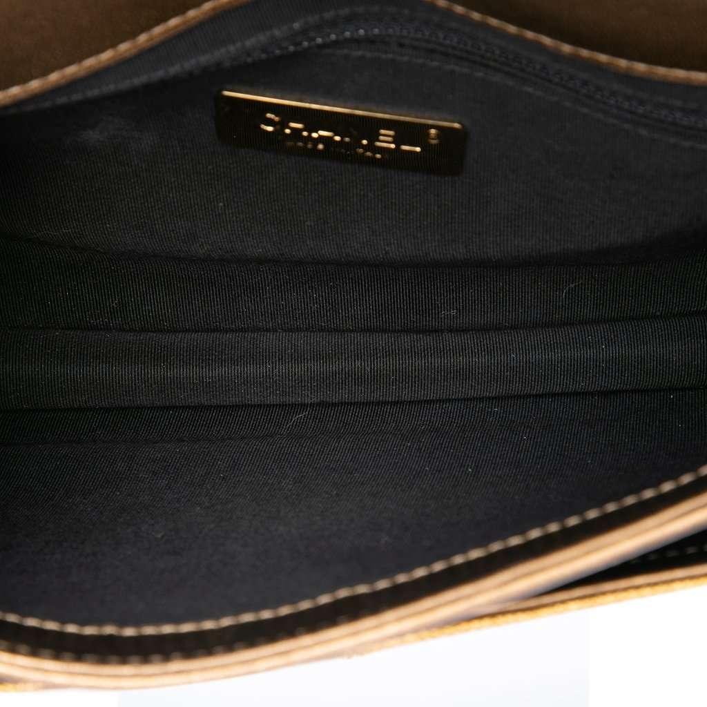 Chanel Small Metallic Calfskin and Caviar Chain Top Handle Bag Gold Leather Very good condition - Model View
