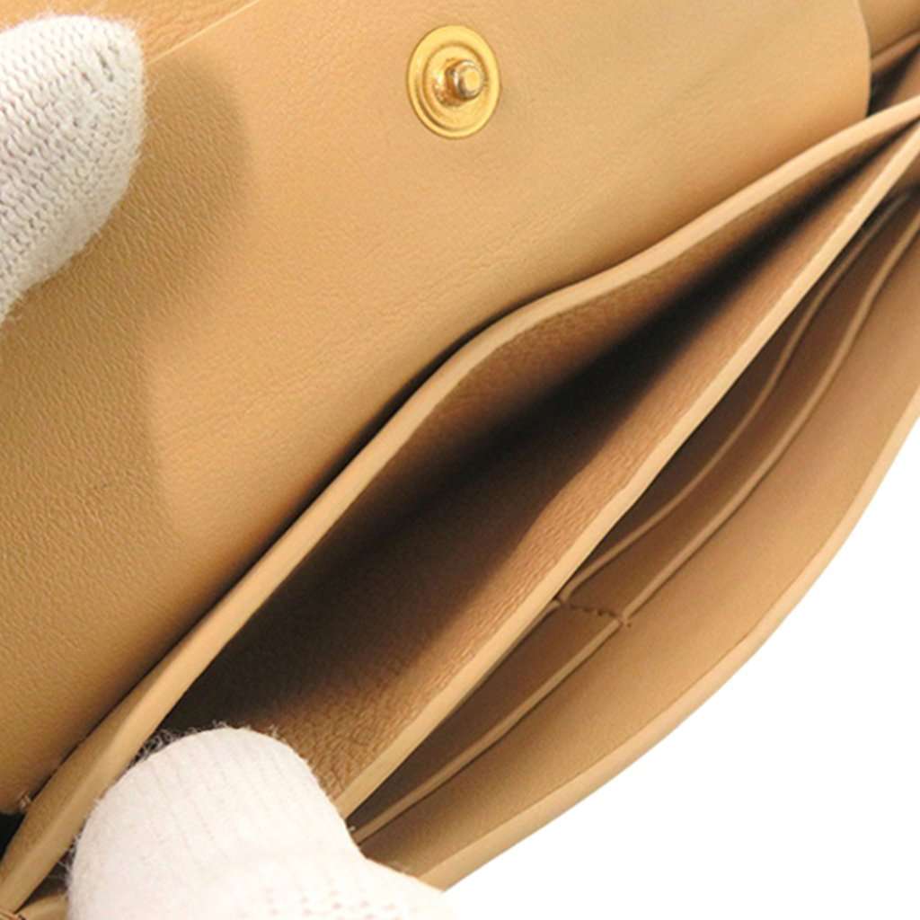 Bottega Veneta Grained Leather Flap Wallet Beige Leather Very good condition - Model View