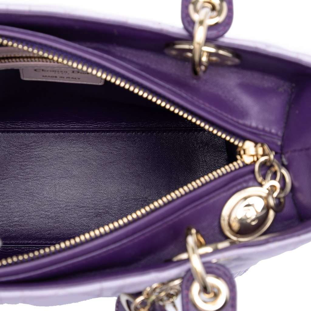 Dior Medium Tricolor Lambskin Cannage Lady Dior Purple Leather Very good condition - Model View