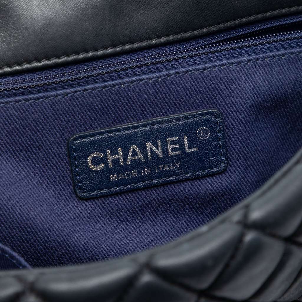 Chanel Large Quilted Iridescent Calfskin New Bubble Flap Black Leather Very good condition - Box View