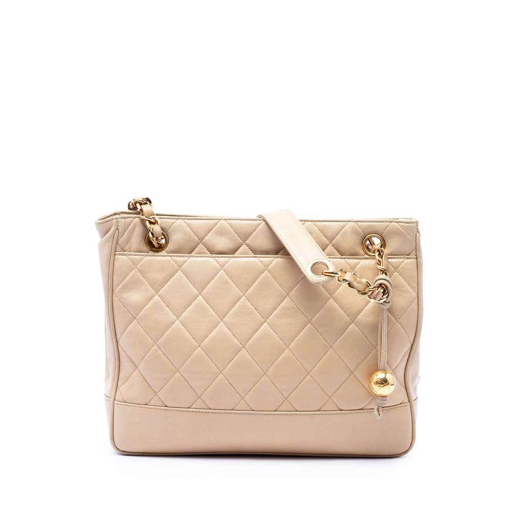 Chanel CC Quilted Lambskin Coco Ball Chain Shoulder Bag Beige Leather Very good condition - Front View