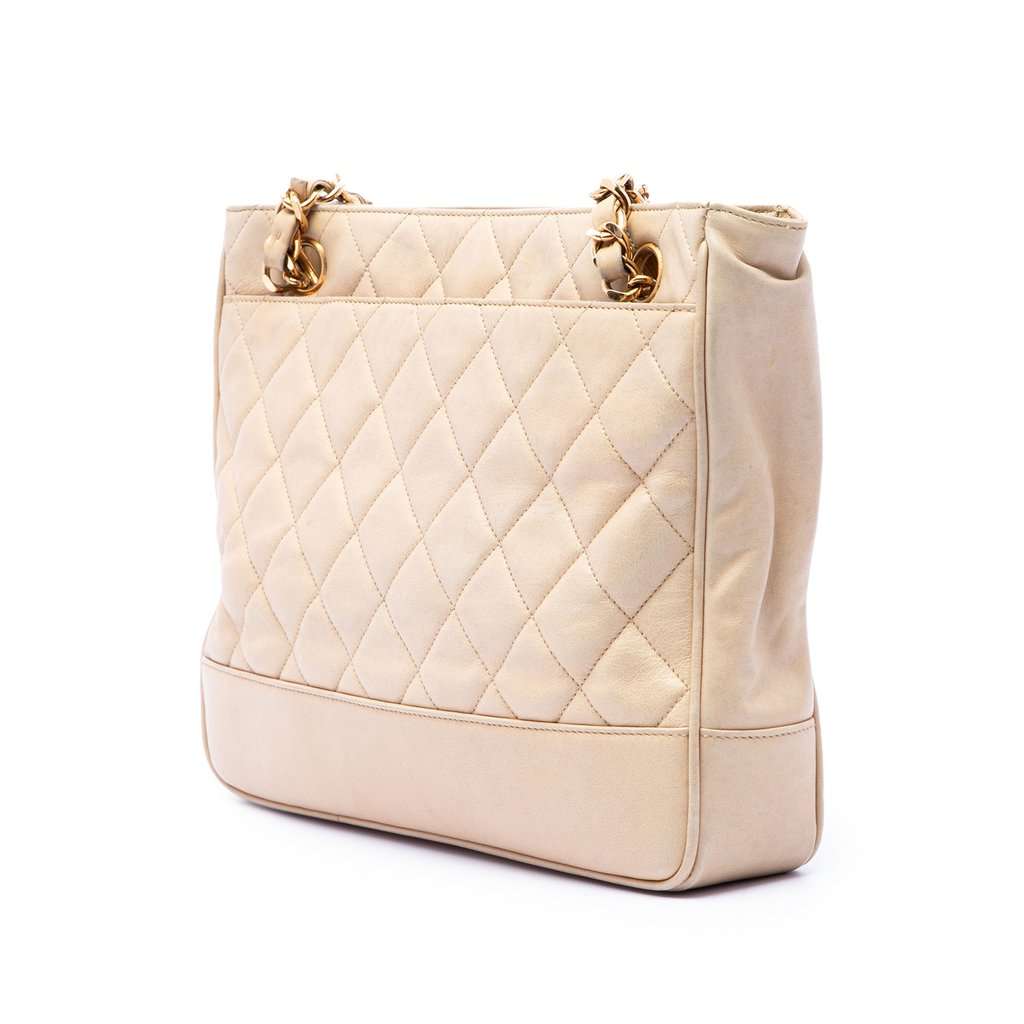 Chanel CC Quilted Lambskin Coco Ball Chain Shoulder Bag Beige Leather Very good condition - Back View