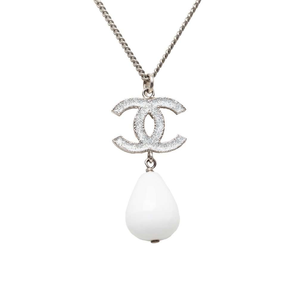 Chanel CC Brass Resin Teardrop Pendant Necklace Silver Metal Very good condition - Back View