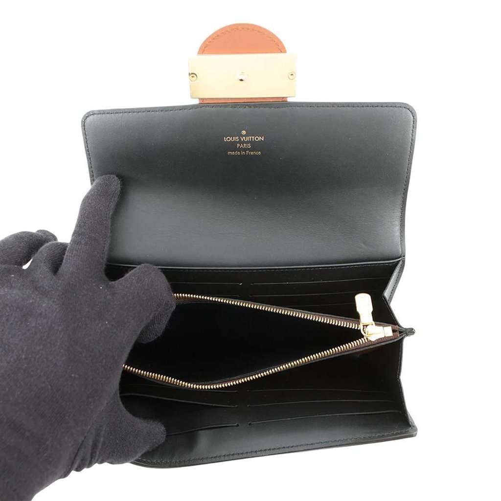 Louis Vuitton Monogram Reverse Sarah Dauphine Wallet Brown Very good condition - Inside View