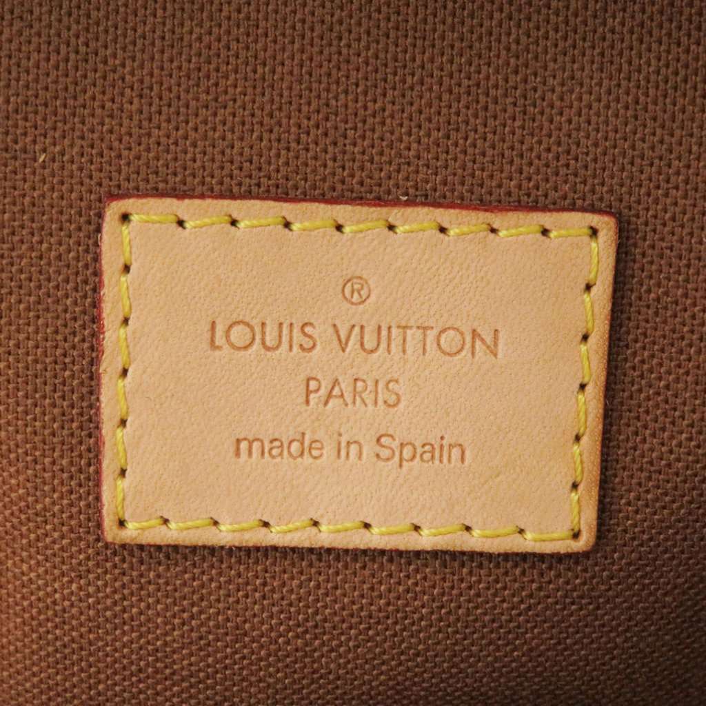 Louis Vuitton Monogram Pochette Gange Brown Very good condition - Model View