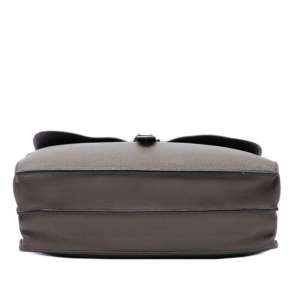 Hermès Togo Sac A Depeches 38 Brown Leather Very good condition - Inside View