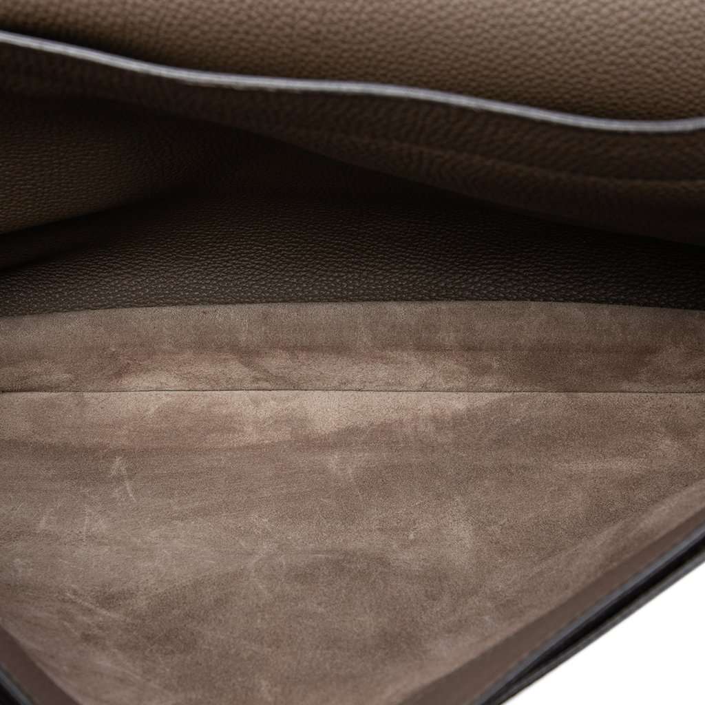 Hermès Togo Sac A Depeches 38 Brown Leather Very good condition - Model View