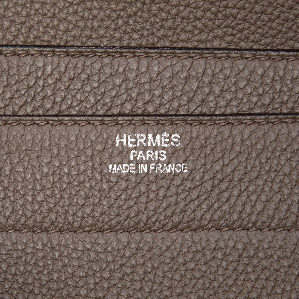 Hermès Togo Sac A Depeches 38 Brown Leather Very good condition - Box View