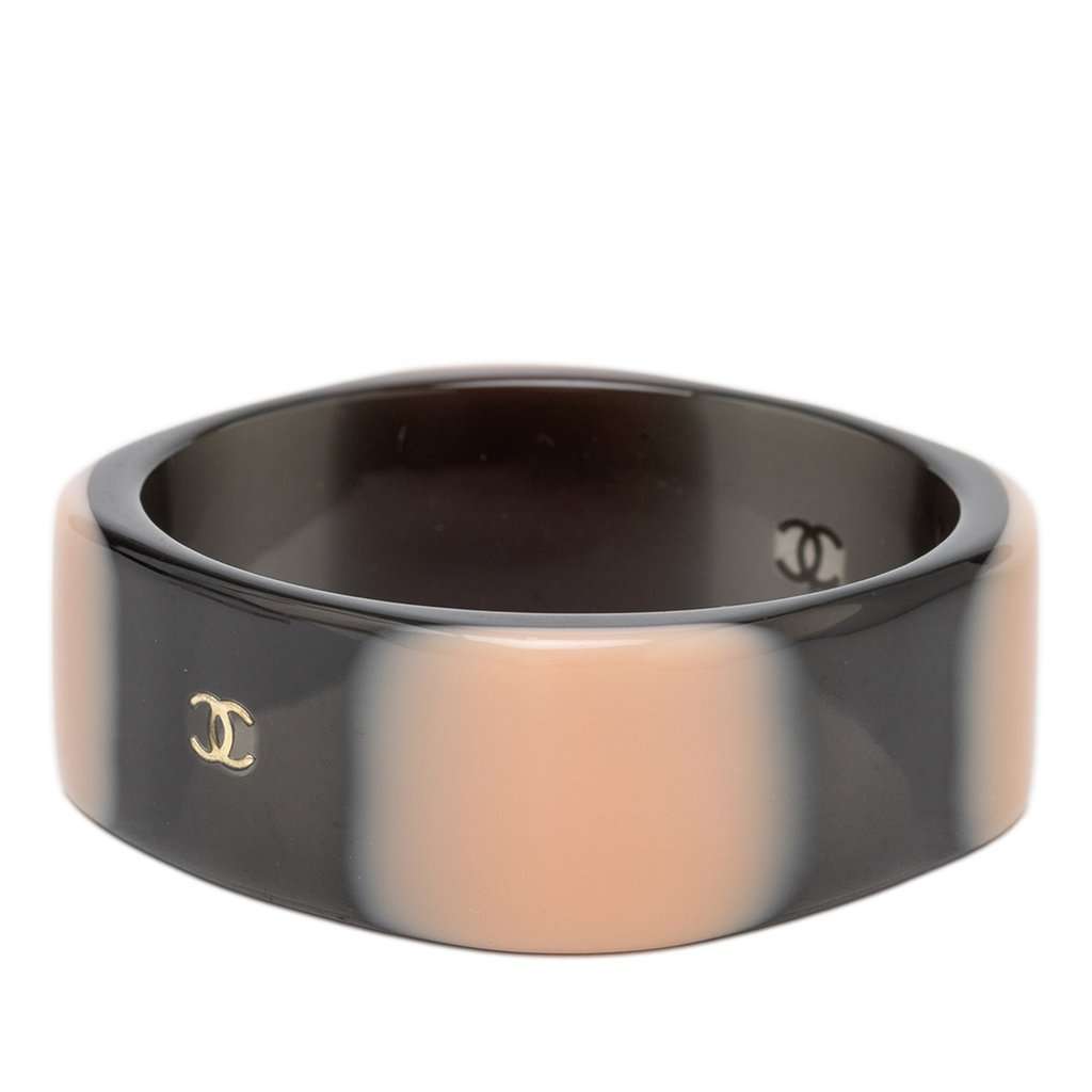 Chanel CC Resin Bangle Black Plastic Very good condition - Back View