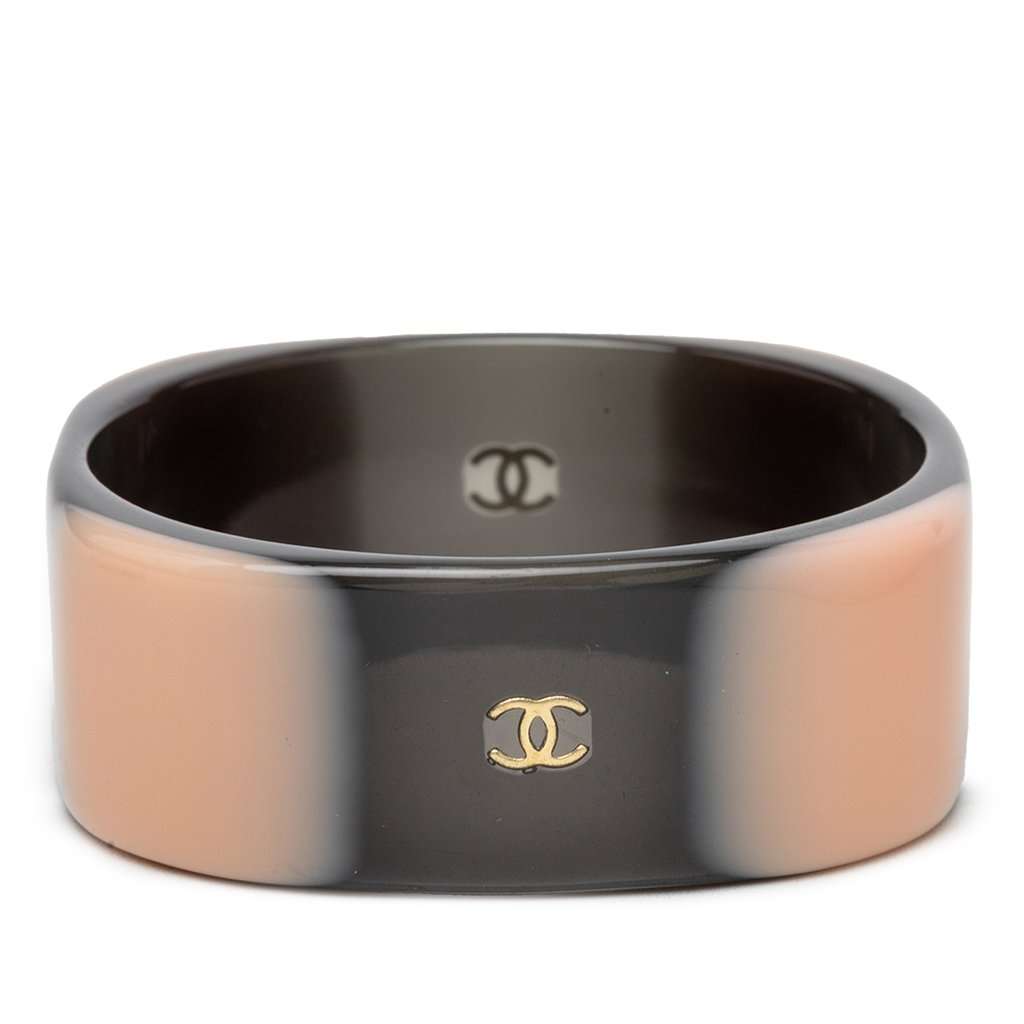 Chanel CC Resin Bangle Black Plastic Very good condition - Inside View