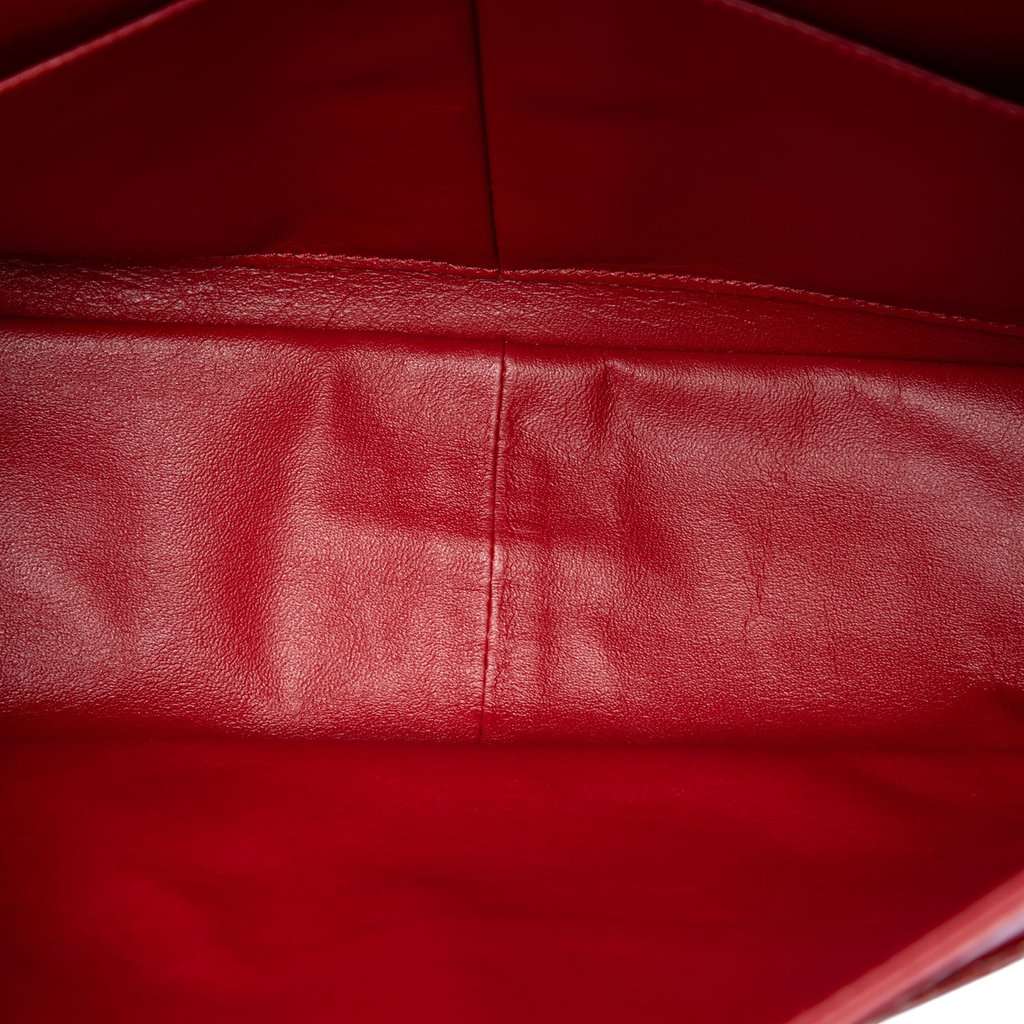 Chanel Quilted Patent Reissue 2.55 Double Flap 227 Red Leather Very good condition - Model View