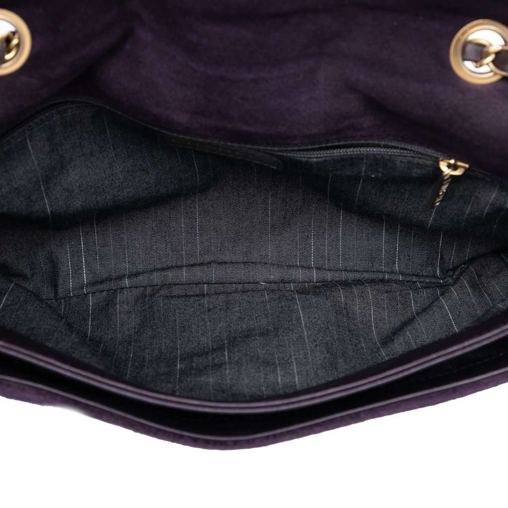 Chanel Quilted Suede Union Jack Reissue 2.55 Double Flap 227 Purple Leather Very good condition - Model View