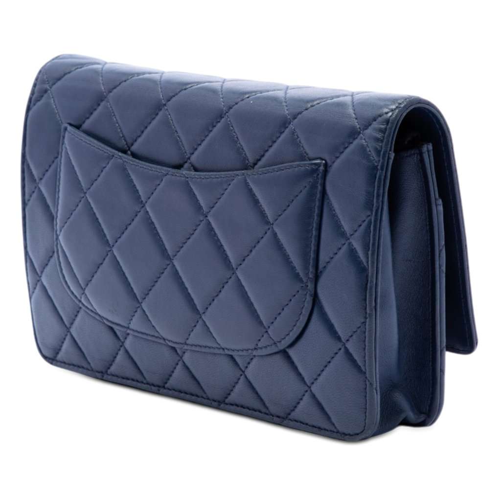 Chanel CC Quilted Lambskin Wallet On Chain Blue Leather Very good condition - Back View