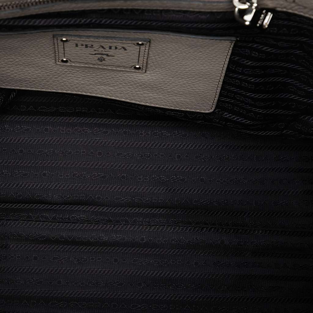 Prada Vitello Daino Open Convertible Tote MultiColor Leather Very good condition - Model View