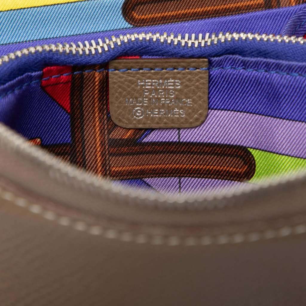Hermès Epsom Azap Silk in Compact Wallet Brown Leather Very good - Box View
