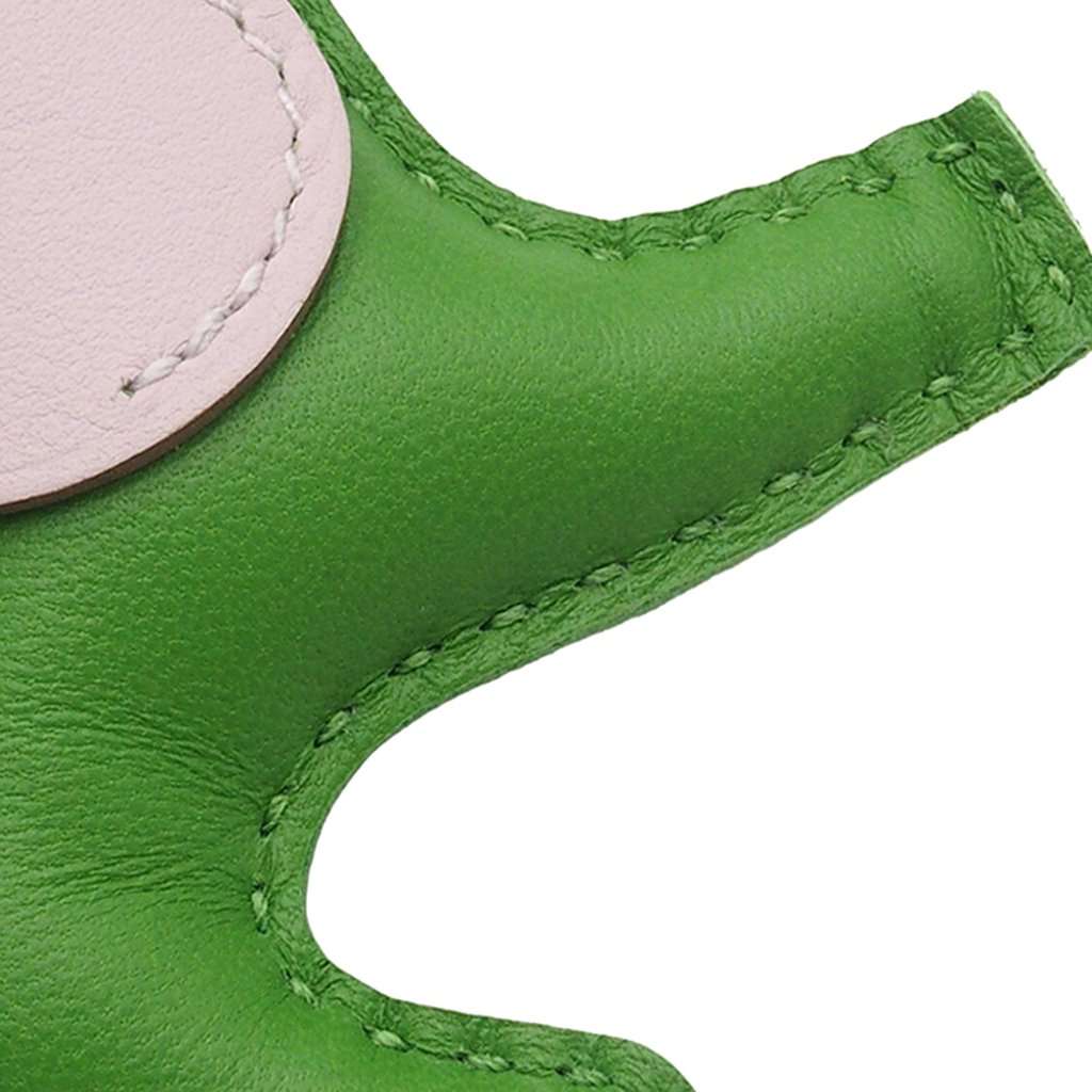 Hermès Milo Lambskin and Swift Grigri Rodeo Pegase Bag Charm PM Green Leather Very good condition - Box View