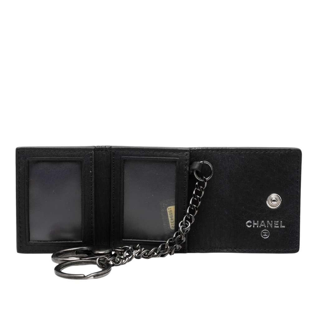 Chanel CC Calfskin Key Holder Case Black Leather Very good condition - Model View