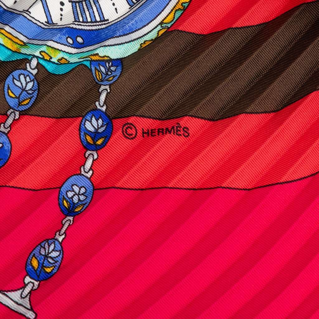 Hermès Parmi Les Fleurs Je Compte Les Heures Pleated Silk Scarf Red Never worn - Back View
