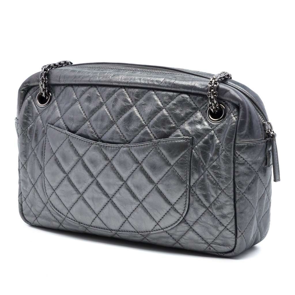 Chanel Medium Metallic Quilted Calfskin Reissue 2.55 Camera Bag MultiColor Leather Very good condition - Back View