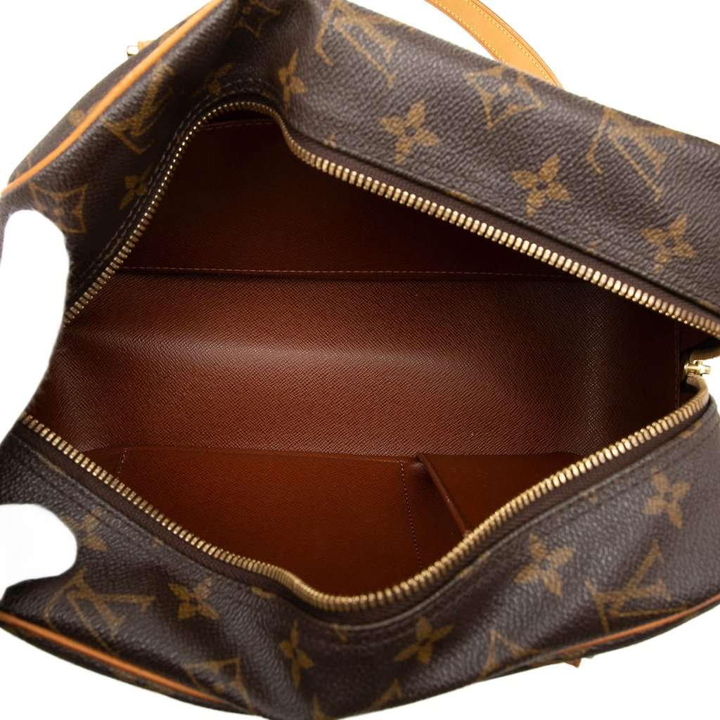 Louis Vuitton Monogram Cite MM Brown Very good condition - Model View