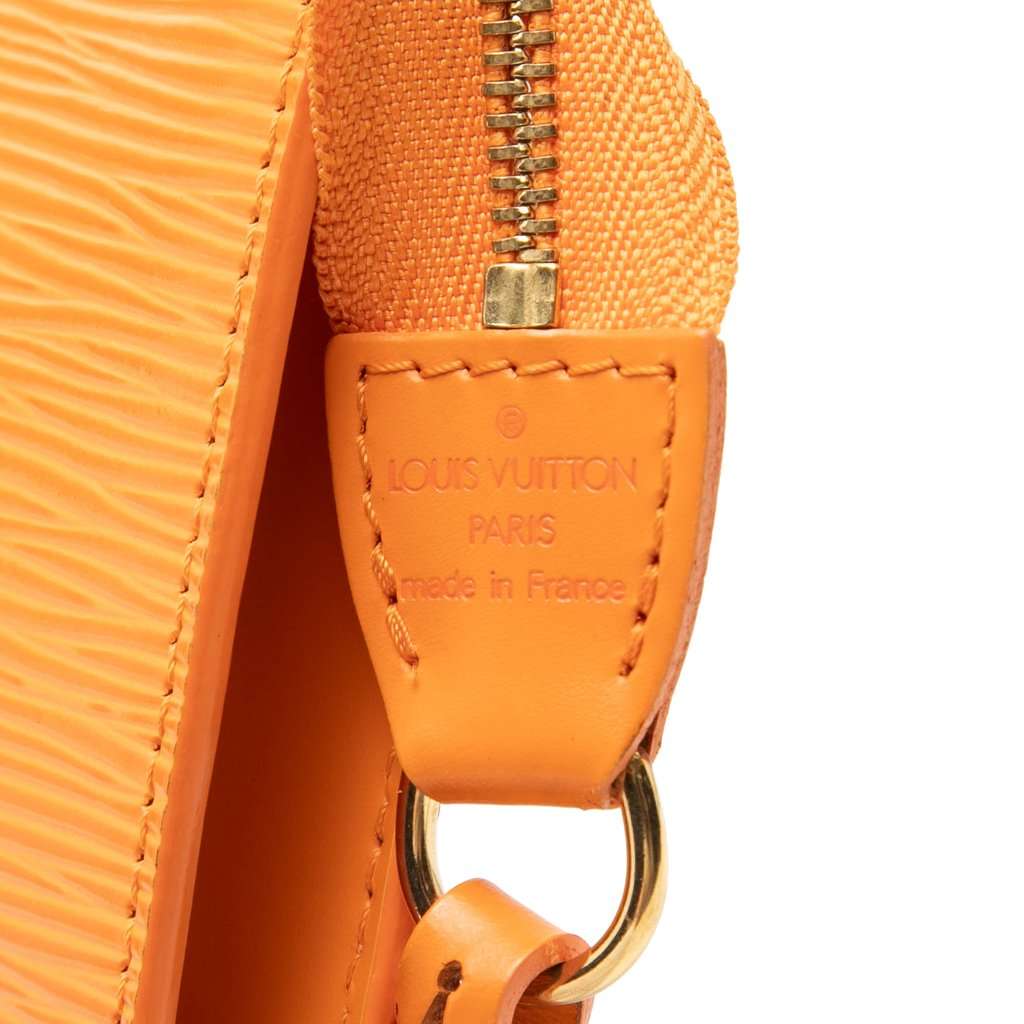 Louis Vuitton Epi Pochette Accessoires Orange Leather Very good condition - Box View