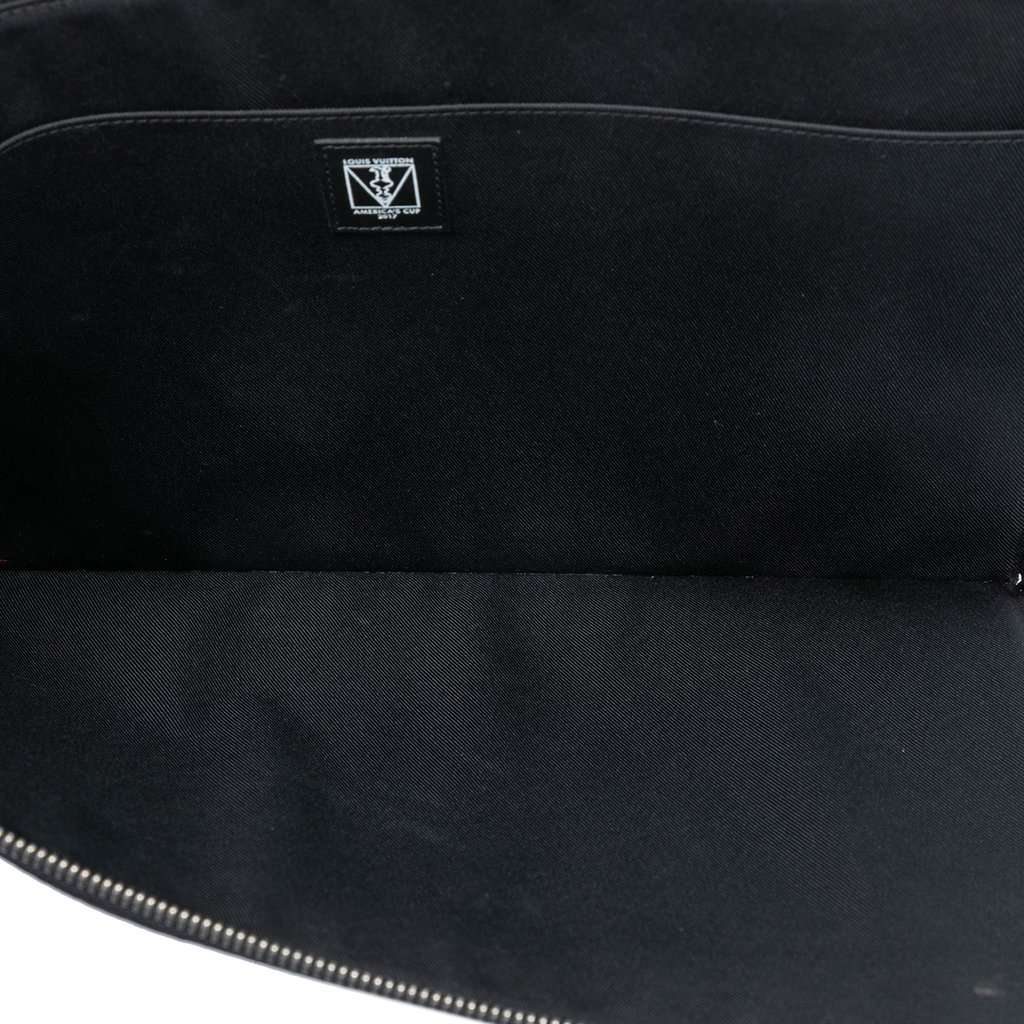Louis Vuitton Damier Cobalt Americas Cup Pochette Jour GM Black Very good condition - Model View