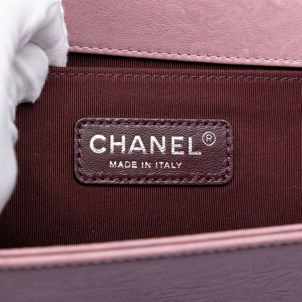 Chanel Old Medium Quilted Crumpled Calfskin Studded Boy Flap Pink Leather Very good condition - Box View